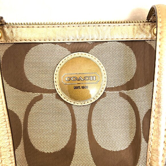 Coach F 15112 signature tote beige, brown shoulder bag with gorld band - Picture 10 of 11